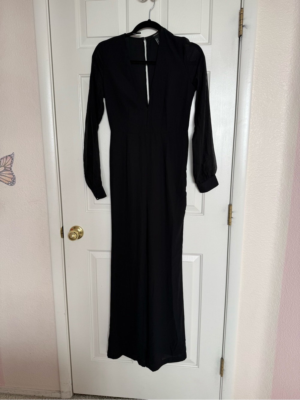 Forever 21 Black Long Sleeve V-Neck Jumpsuit